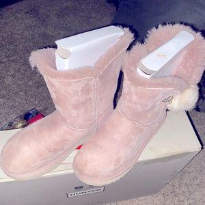 UGG Bling Clip Classic Boot.